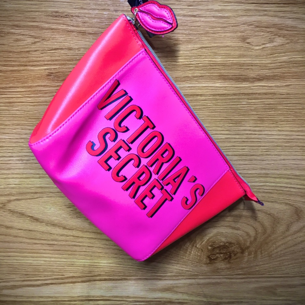 Victoria’s Secret makeup bag